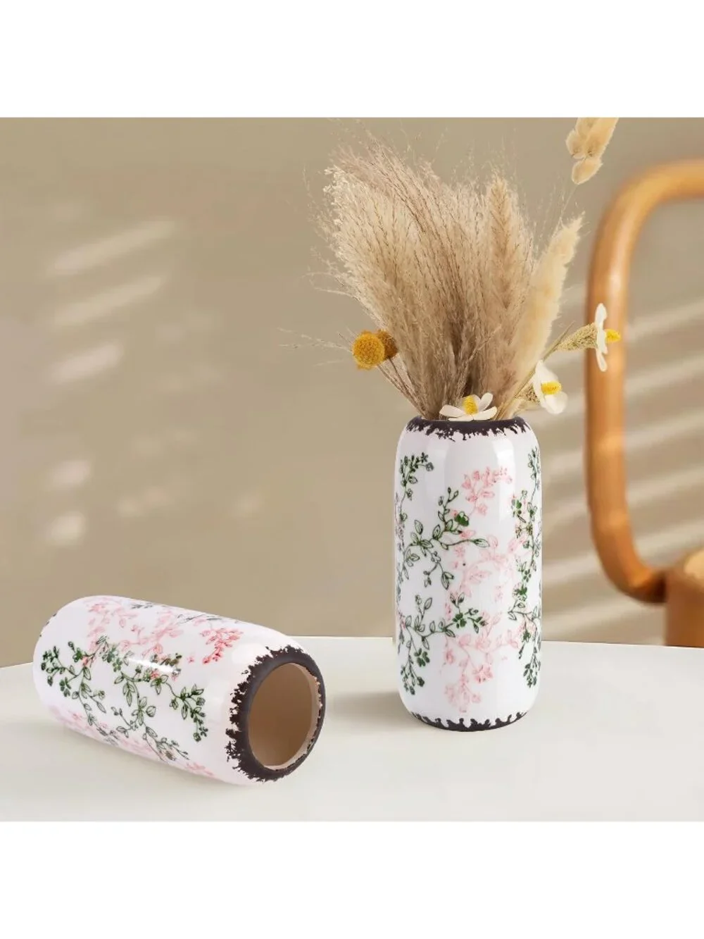 Modern Small Green and Beige Ceramic Vase Flowers Ribbed Textured Home Livings